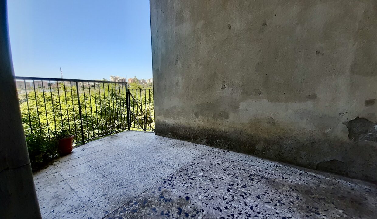 48CF3930-02AB-4AA0-B8F0-2FAB39850651_1_201_a