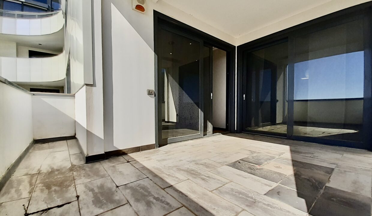 49341078-9DCE-4A0D-8252-E9E8EFDC370D_1_201_a